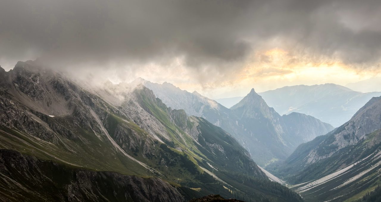 Zams, Landeck, Österreich